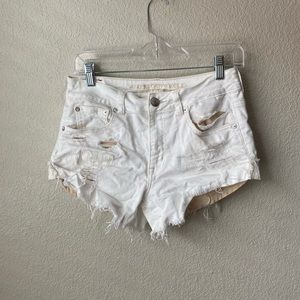 American Eagle Hi Rise Festival Shorts